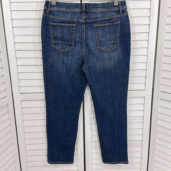Chico's Girlfriend Crop Jeans Size 1.5 Size 10 So Slimming High Rise Denim - Picture 9 of 13